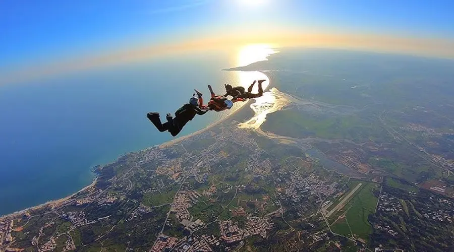 Sky Diving In Gujarat